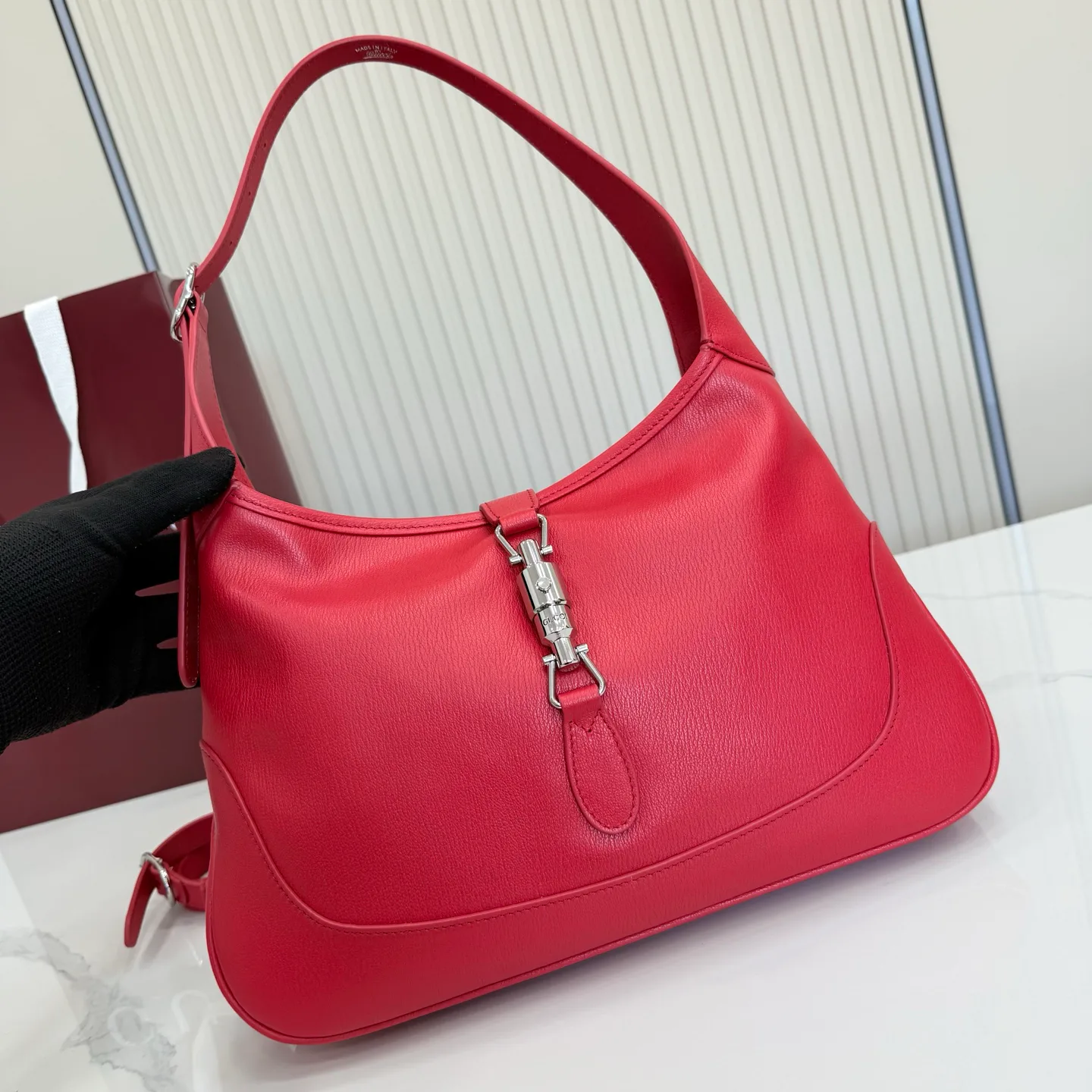 Women's Classic Handbags GUCCI 17243051