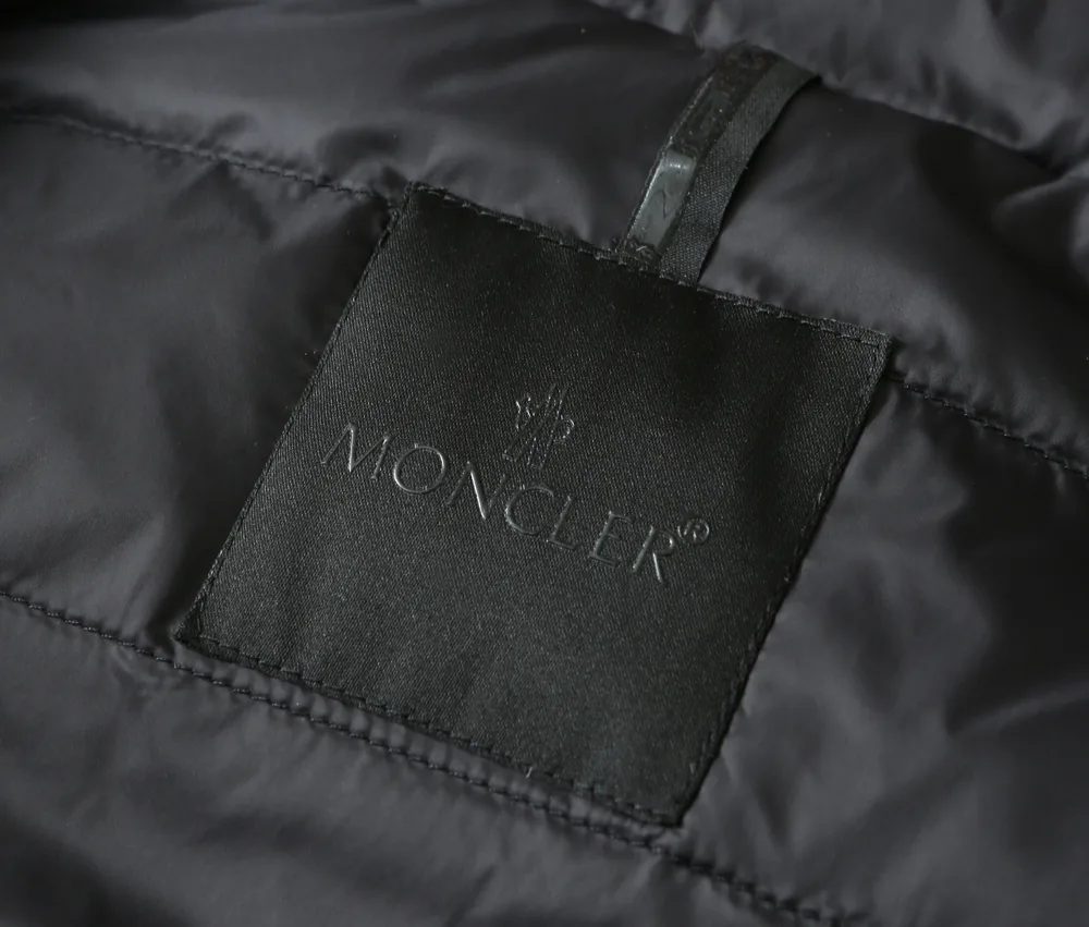 Men's Jackets And Down Jackets MONCLER 18345613