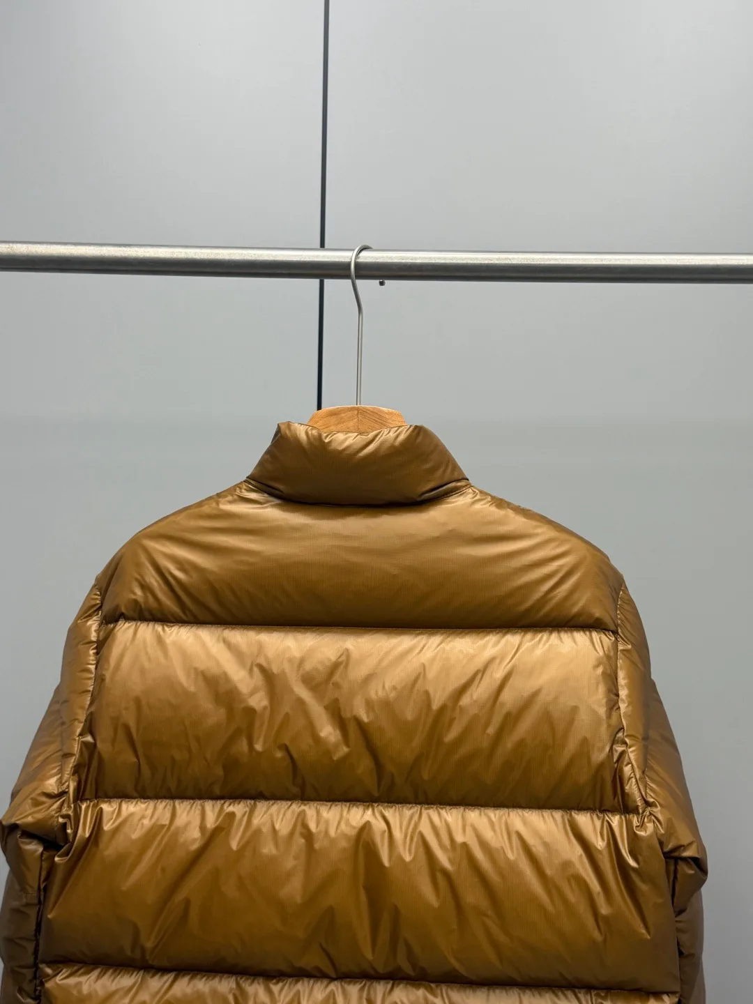 Куртки И Пуховики Мужские Moncler 18684557