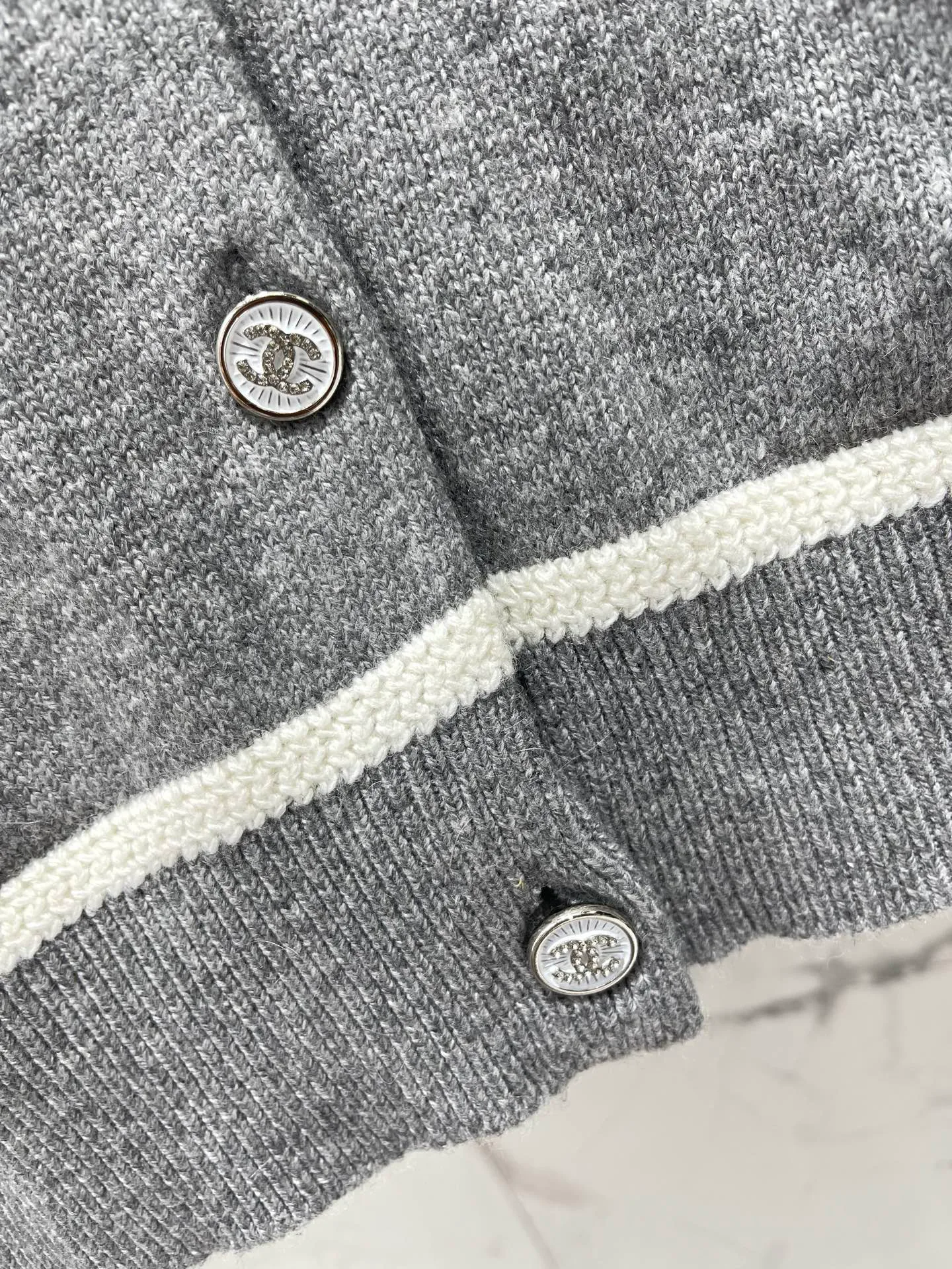 Women's Jumpers And Sweaters CHANEL 18138228
