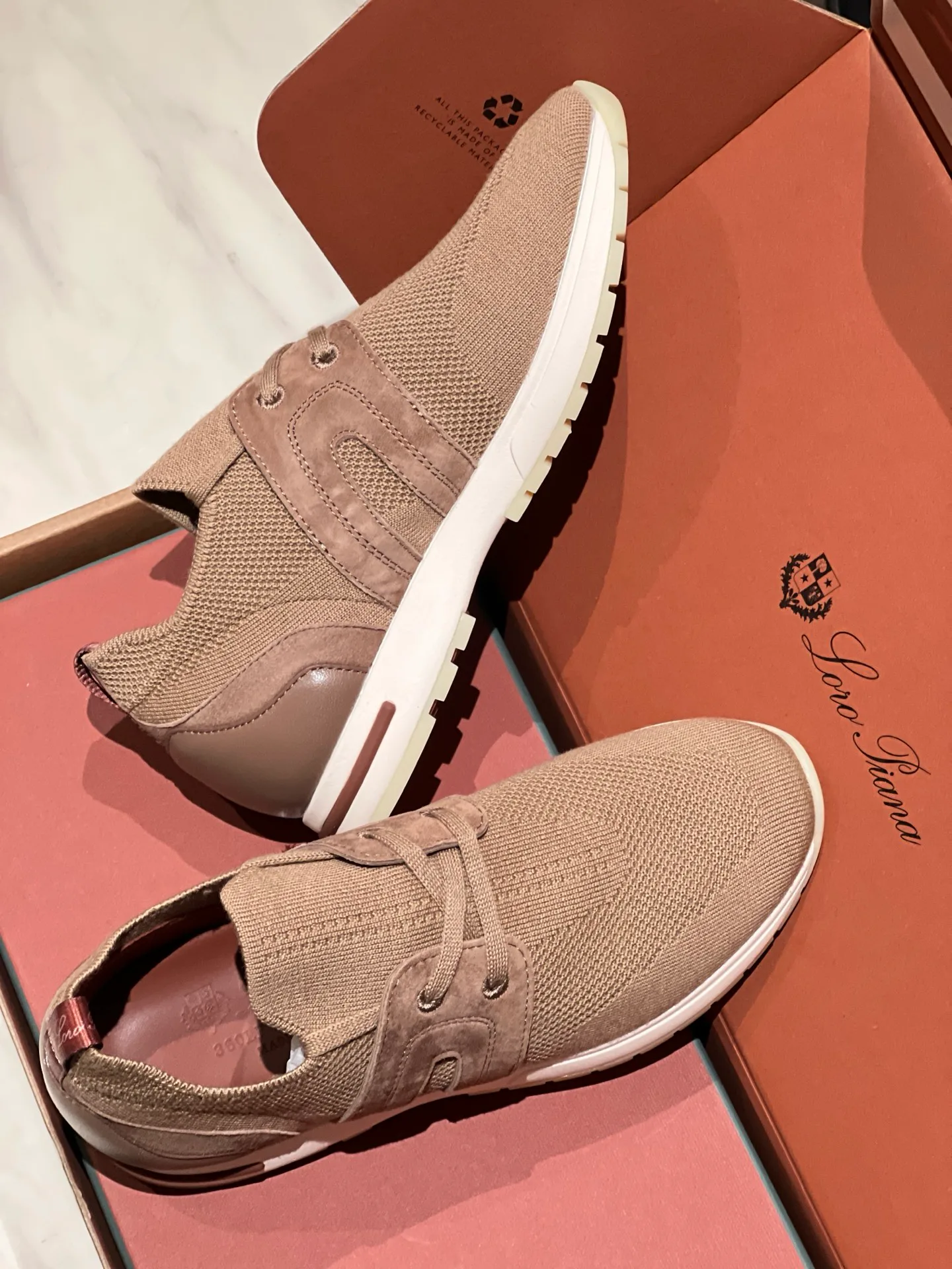 Women's Sneakers LORO PIANA 18194142