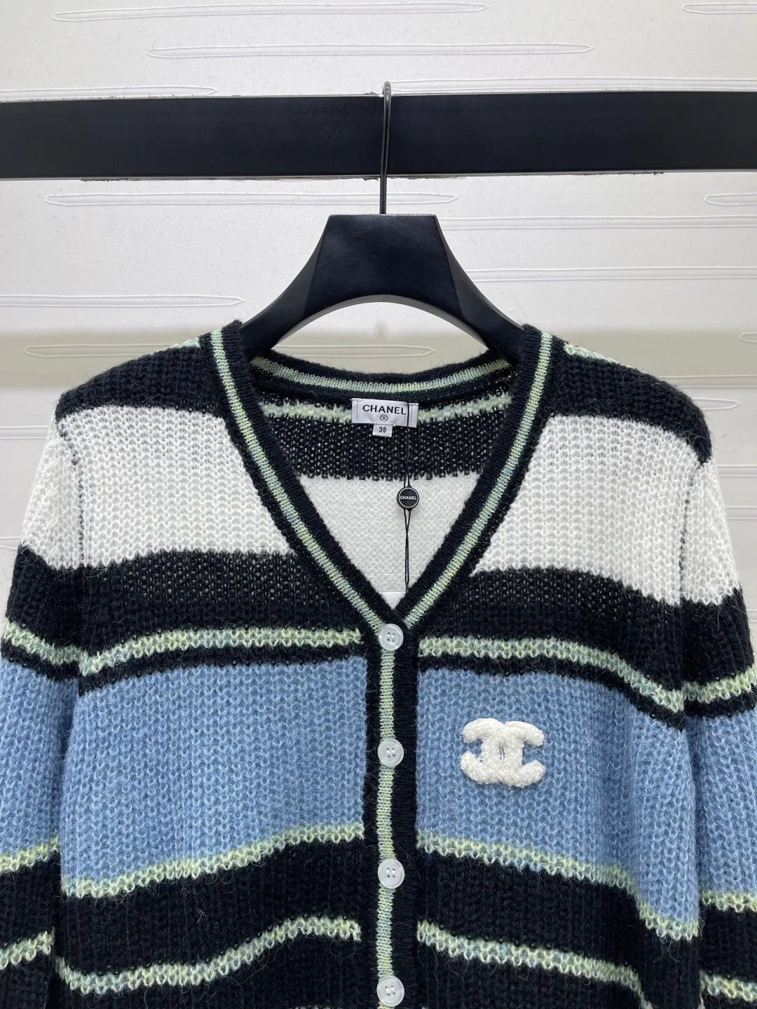 Women's Jumpers And Sweaters CHANEL 18234205
