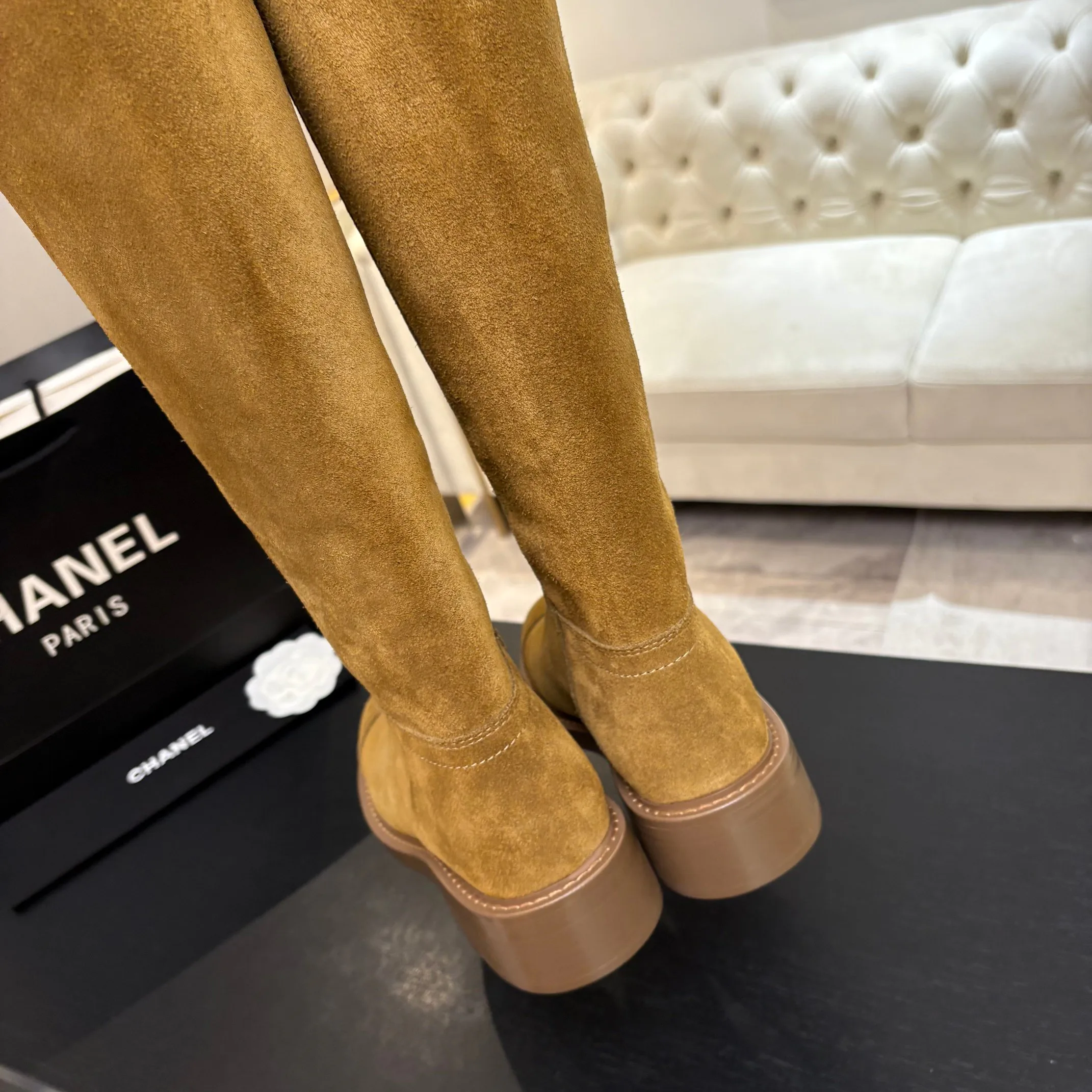 Women's Boots CHANEL 18062787