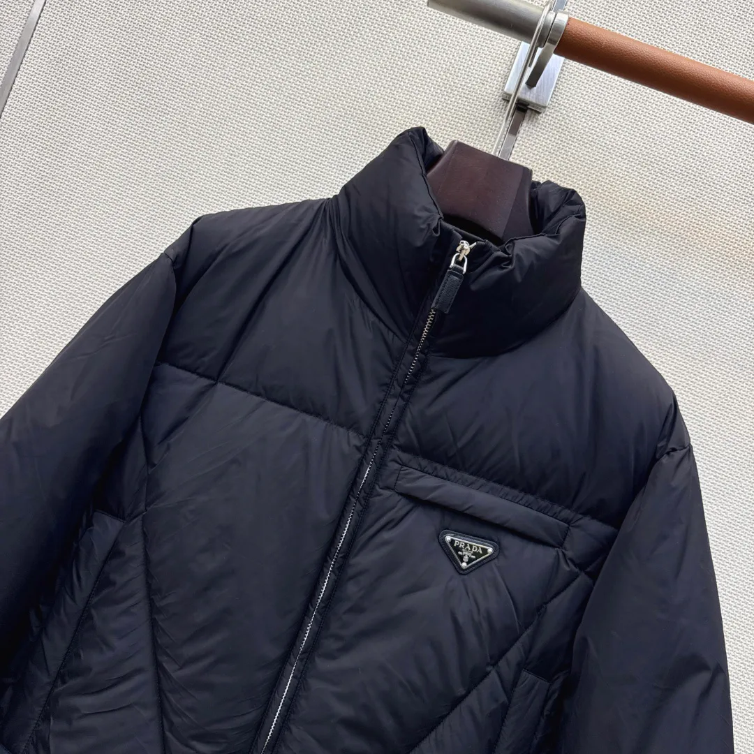 Women's Jackets And Down Jackets PRADA 18398200
