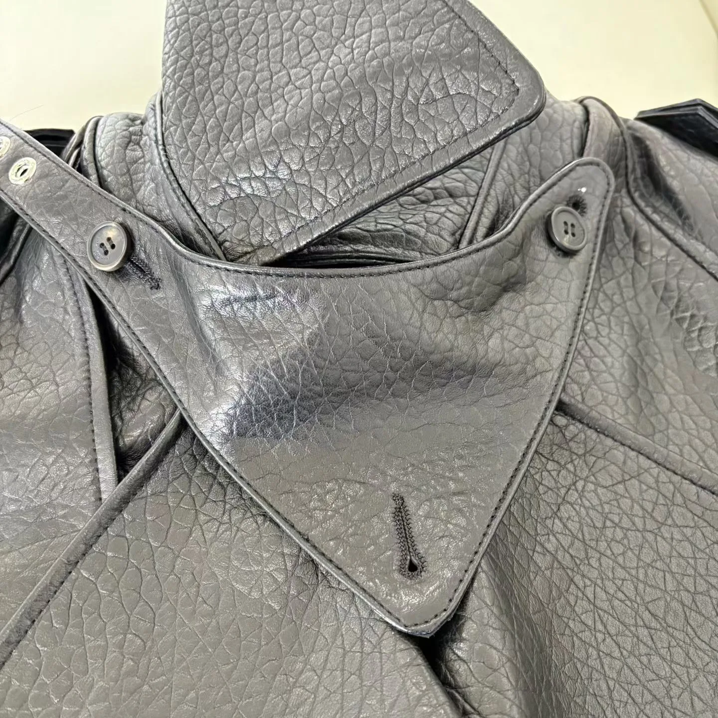 Women's Leather Jackets And Sheepskin Coats SAINT LAURENT 17935803