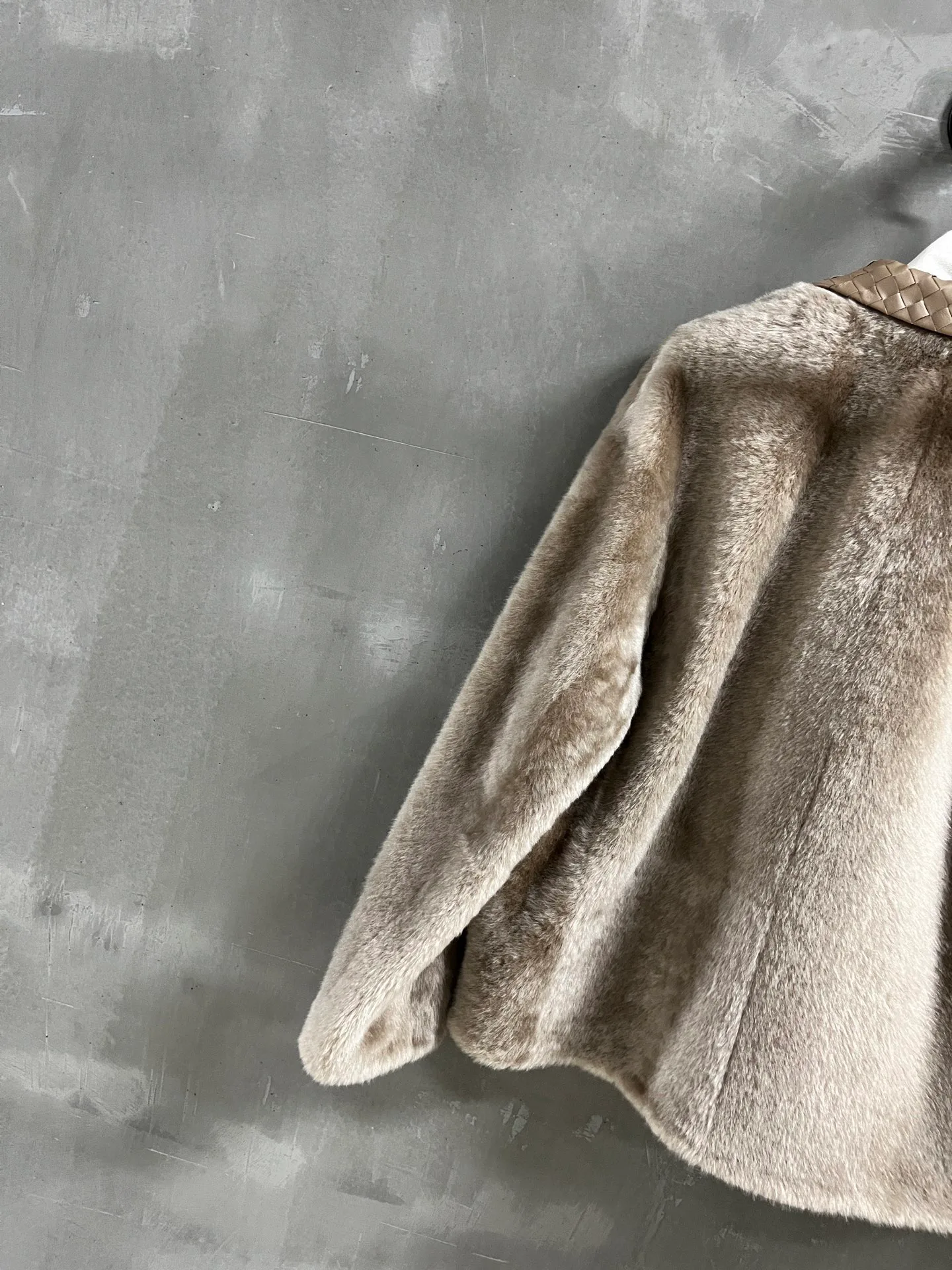 Women's Leather Jackets And Sheepskin Coats BOTTEGA VENETA 18226804