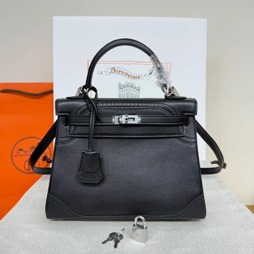 Women's Classic Handbags HERMES 18394568