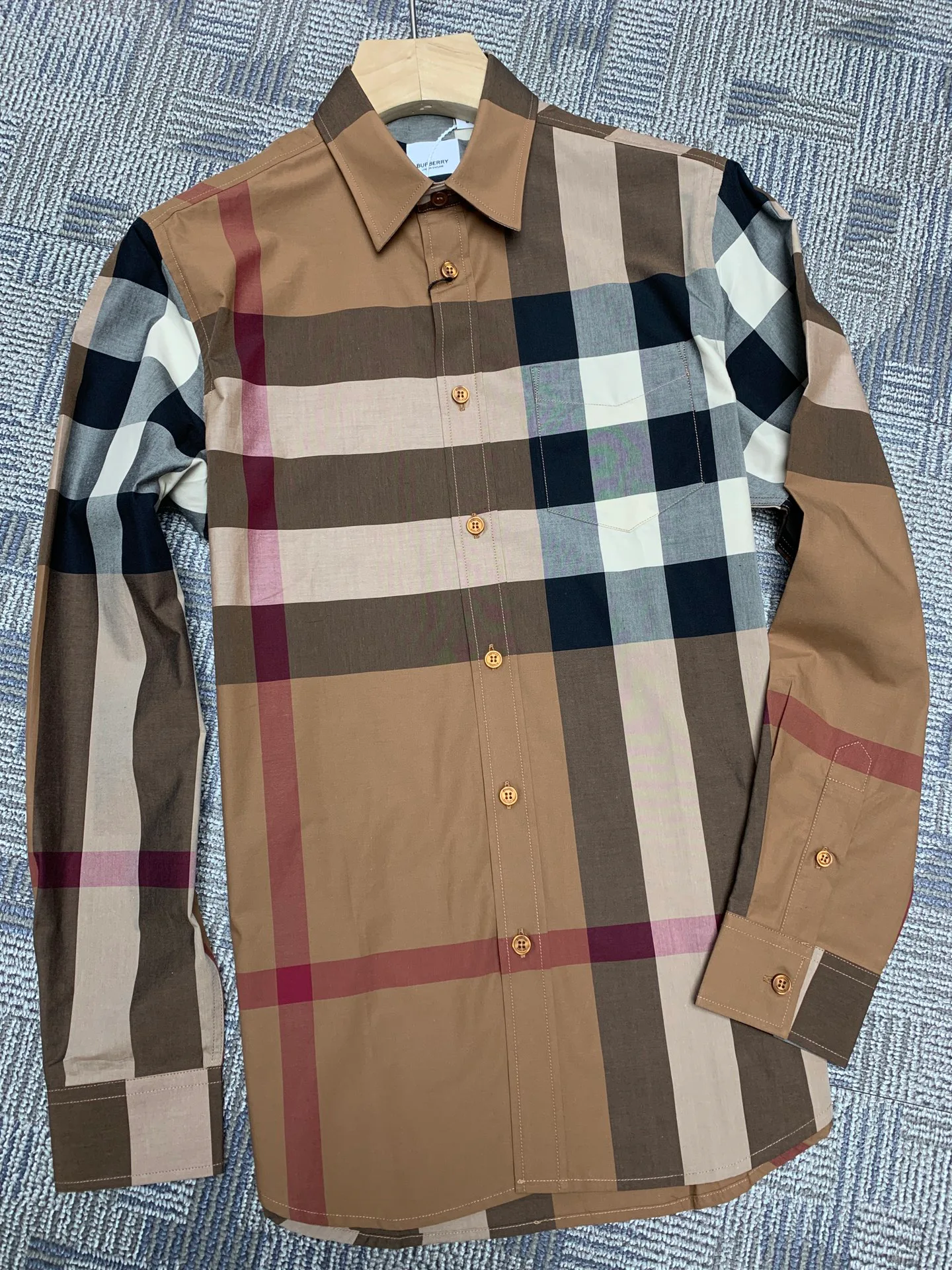 Men's Shirts BURBERRY 17967413