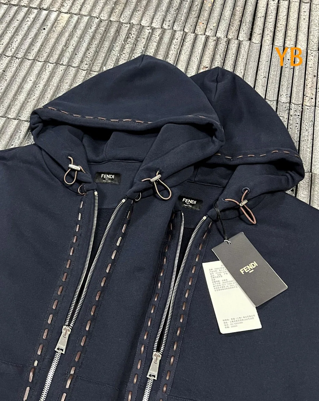Men's Sweatshirts And Hoodies FENDI 17572023