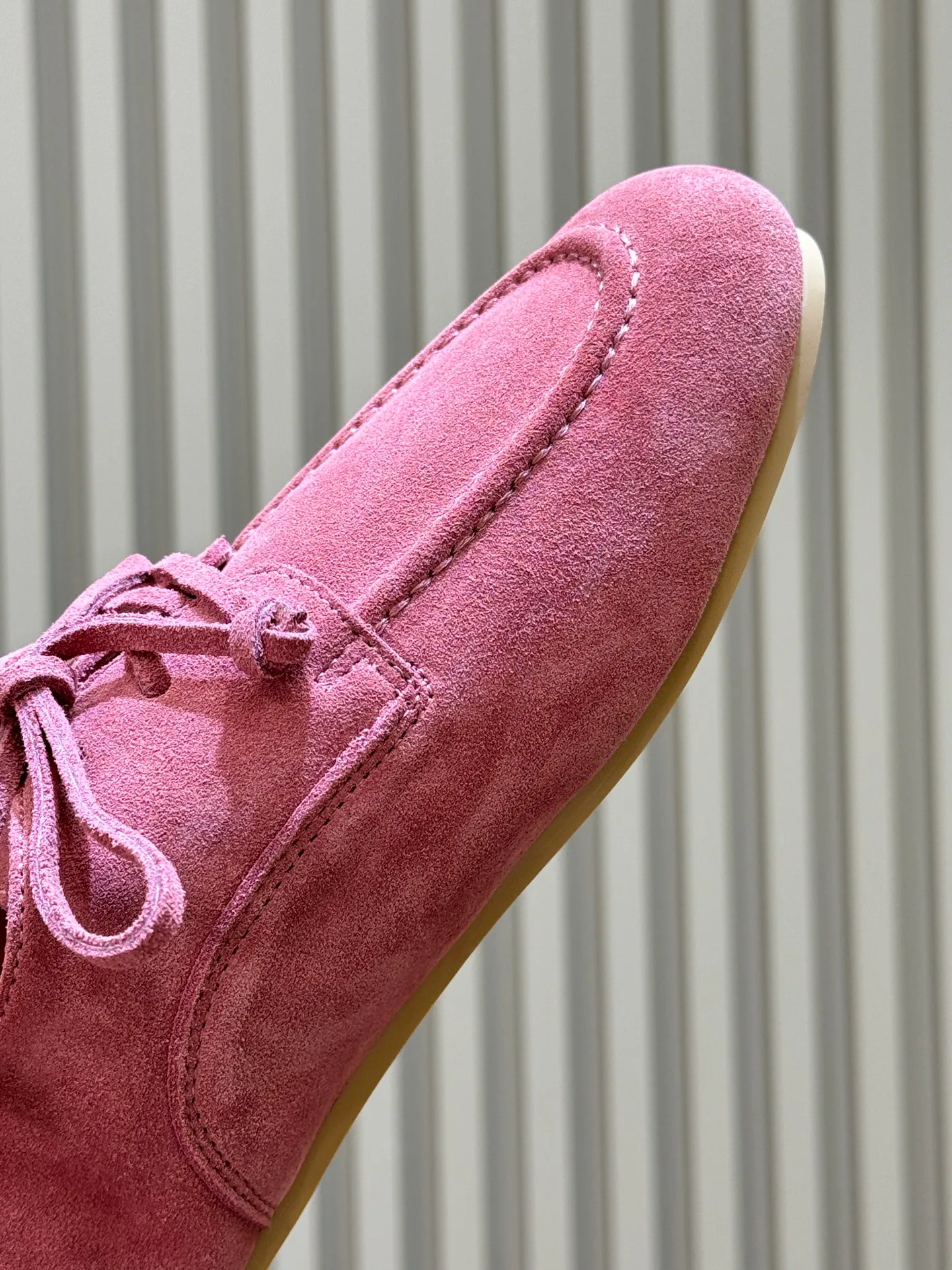 Women's Loafers And Moccasins CELINE 18073382