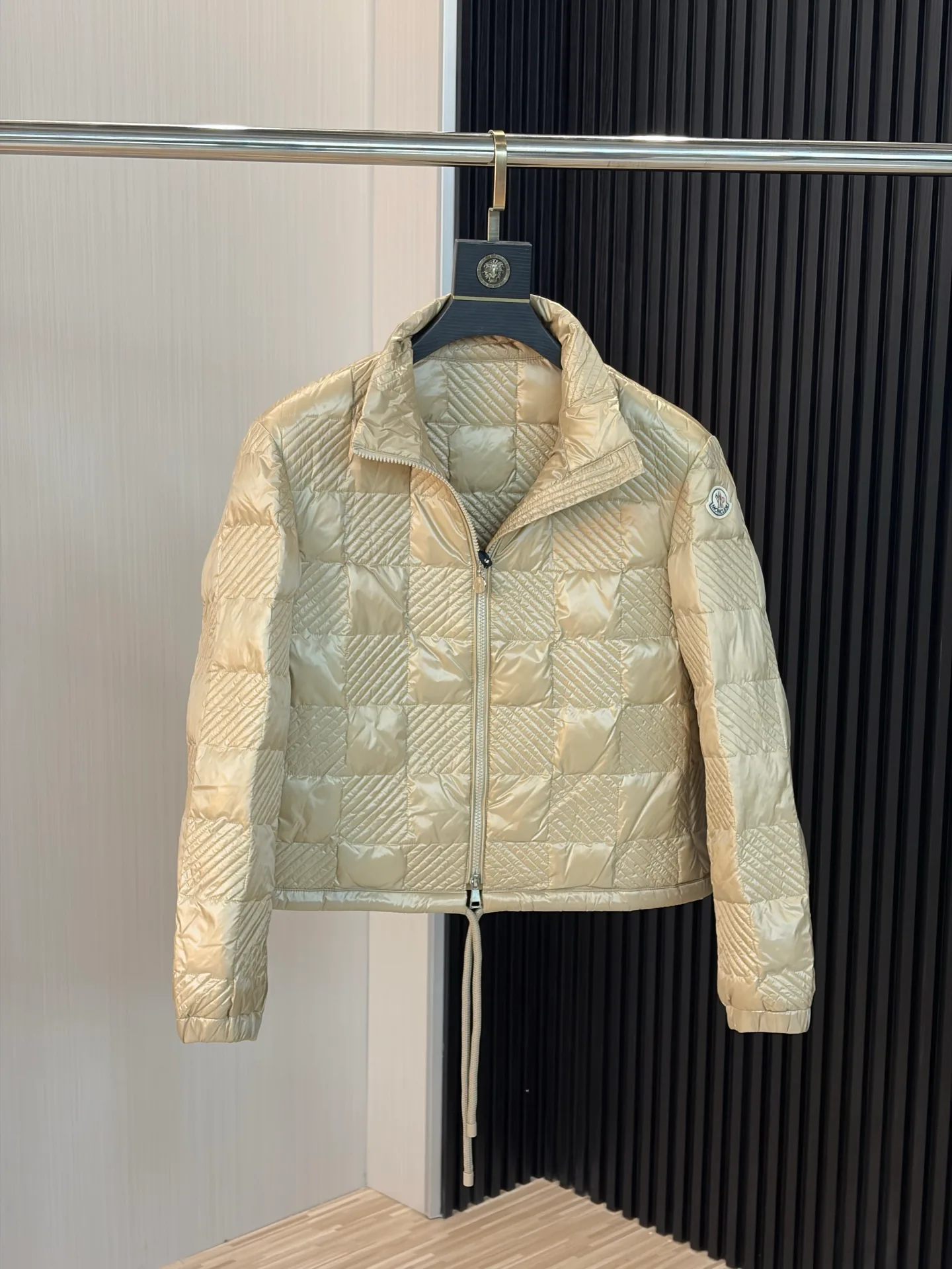 Men's Jackets And Down Jackets MONCLER 18434682