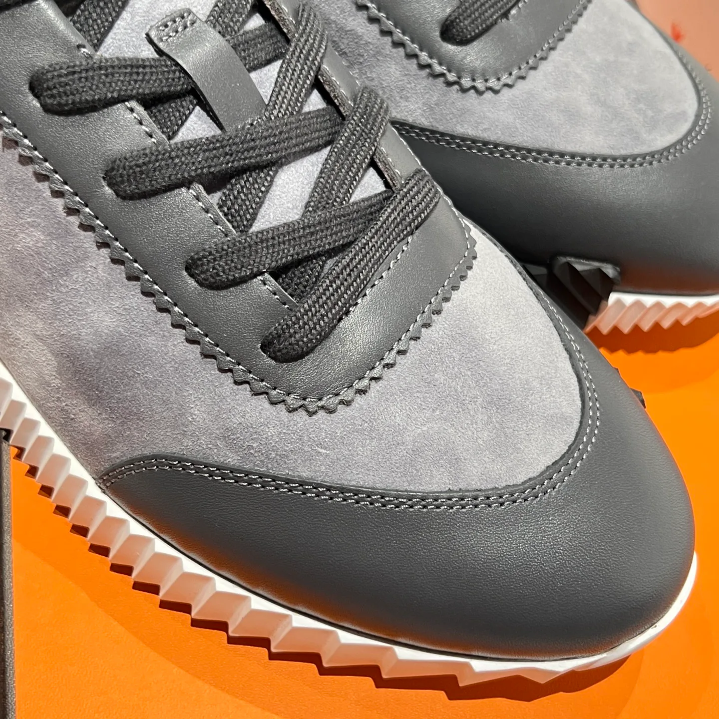Women's Sneakers HERMES 18080325