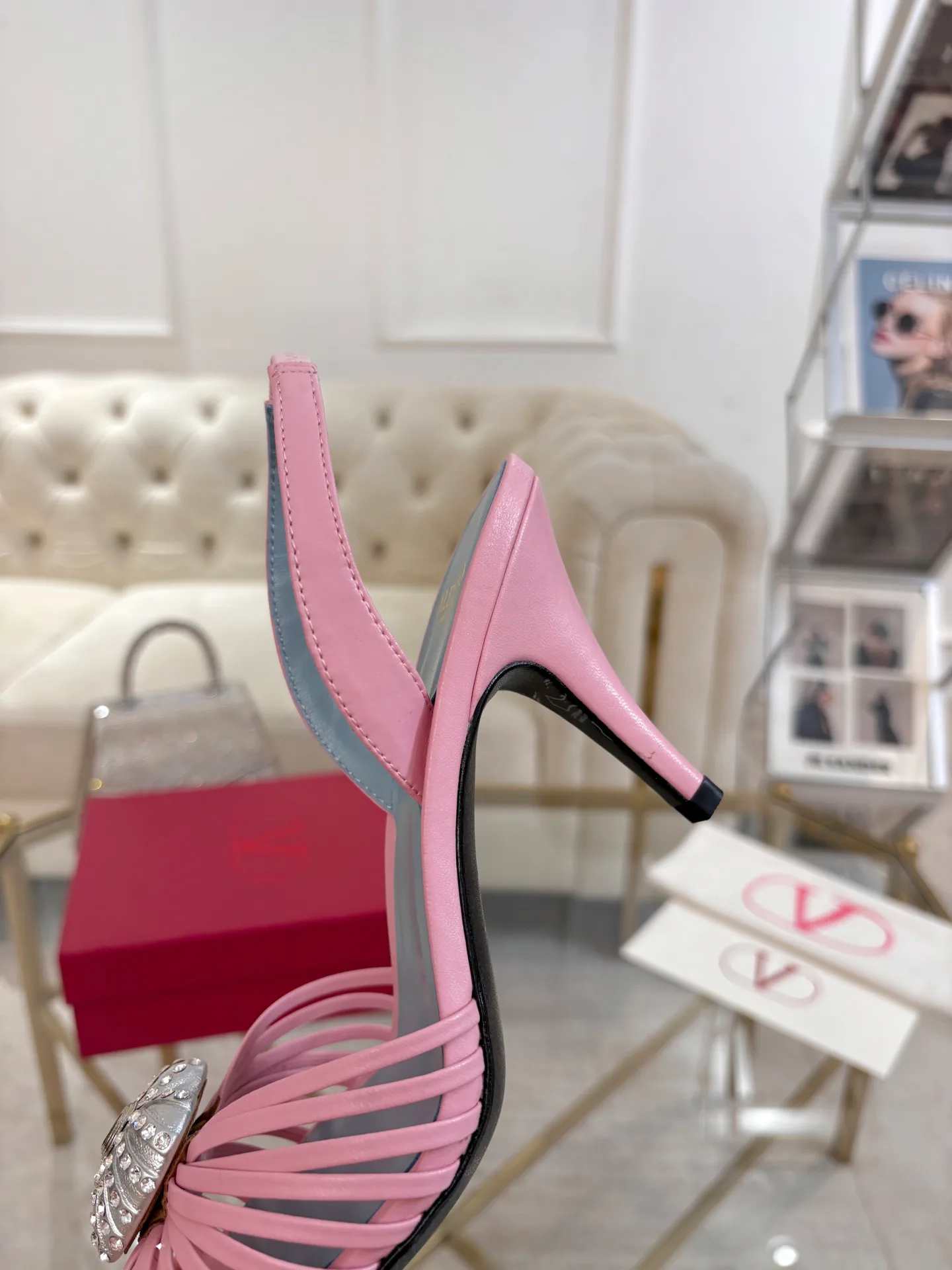 Women's Open-Toe Sandals VALENTINO 18135277