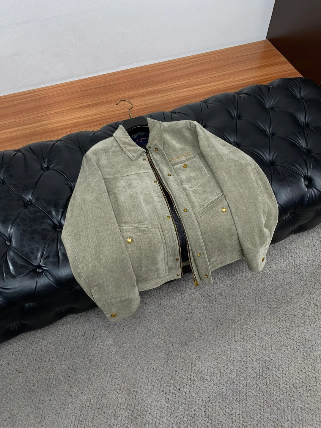 Men's Jackets And Down Jackets LOUIS VUITTON 18178634