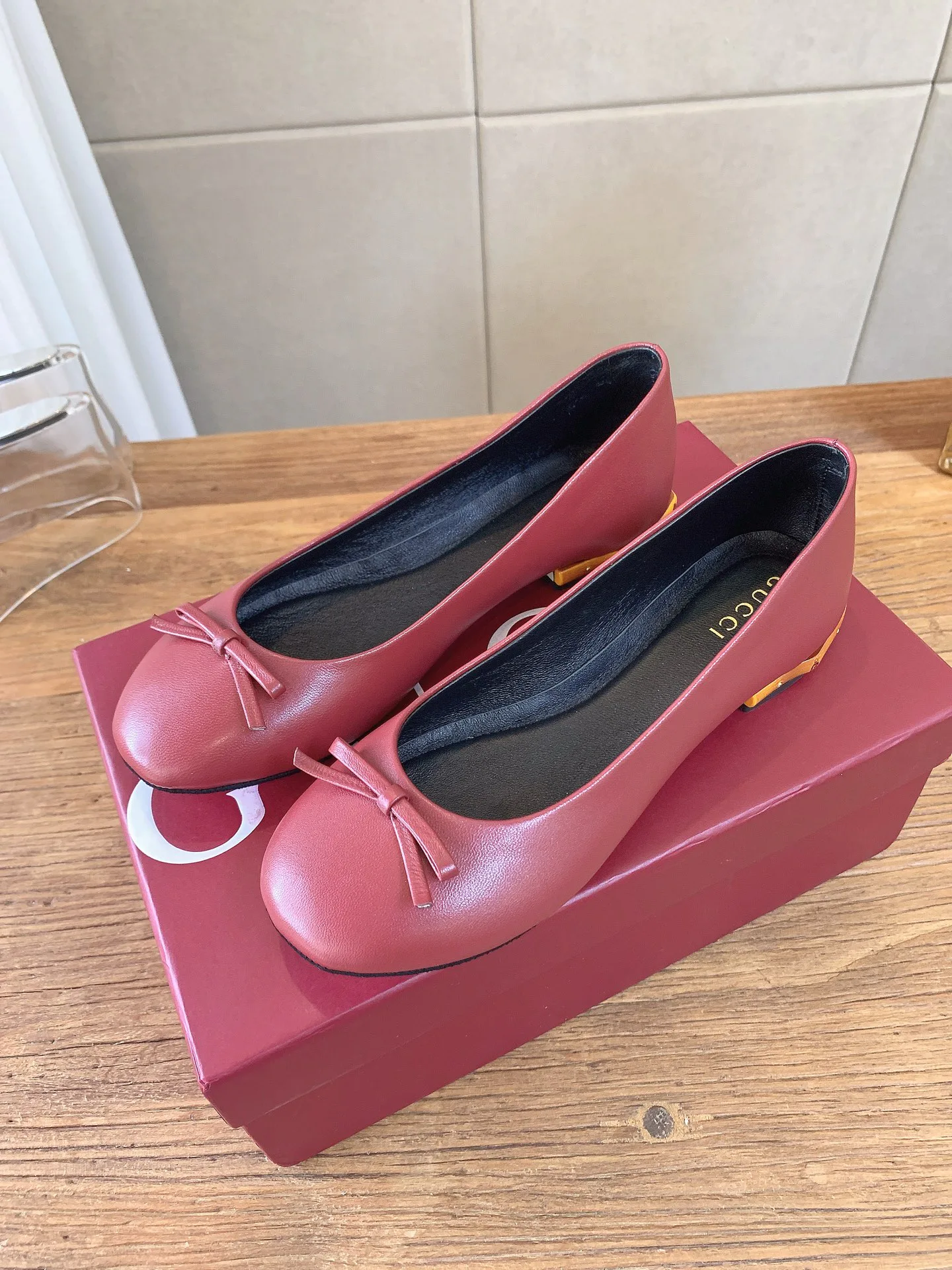 Women's Ballet Flats GUCCI 18159964