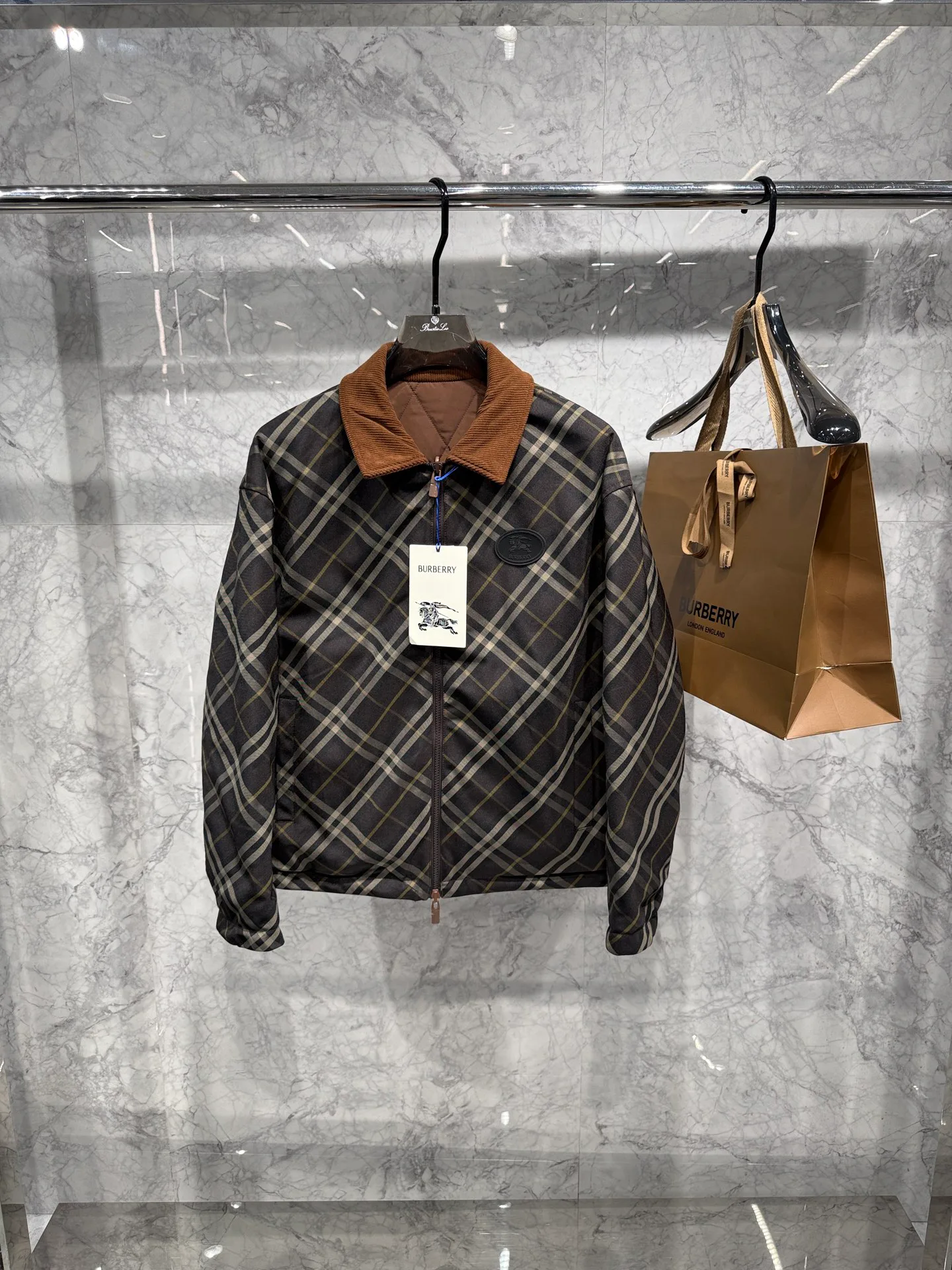 Women's Jackets And Down Jackets BURBERRY 18462501