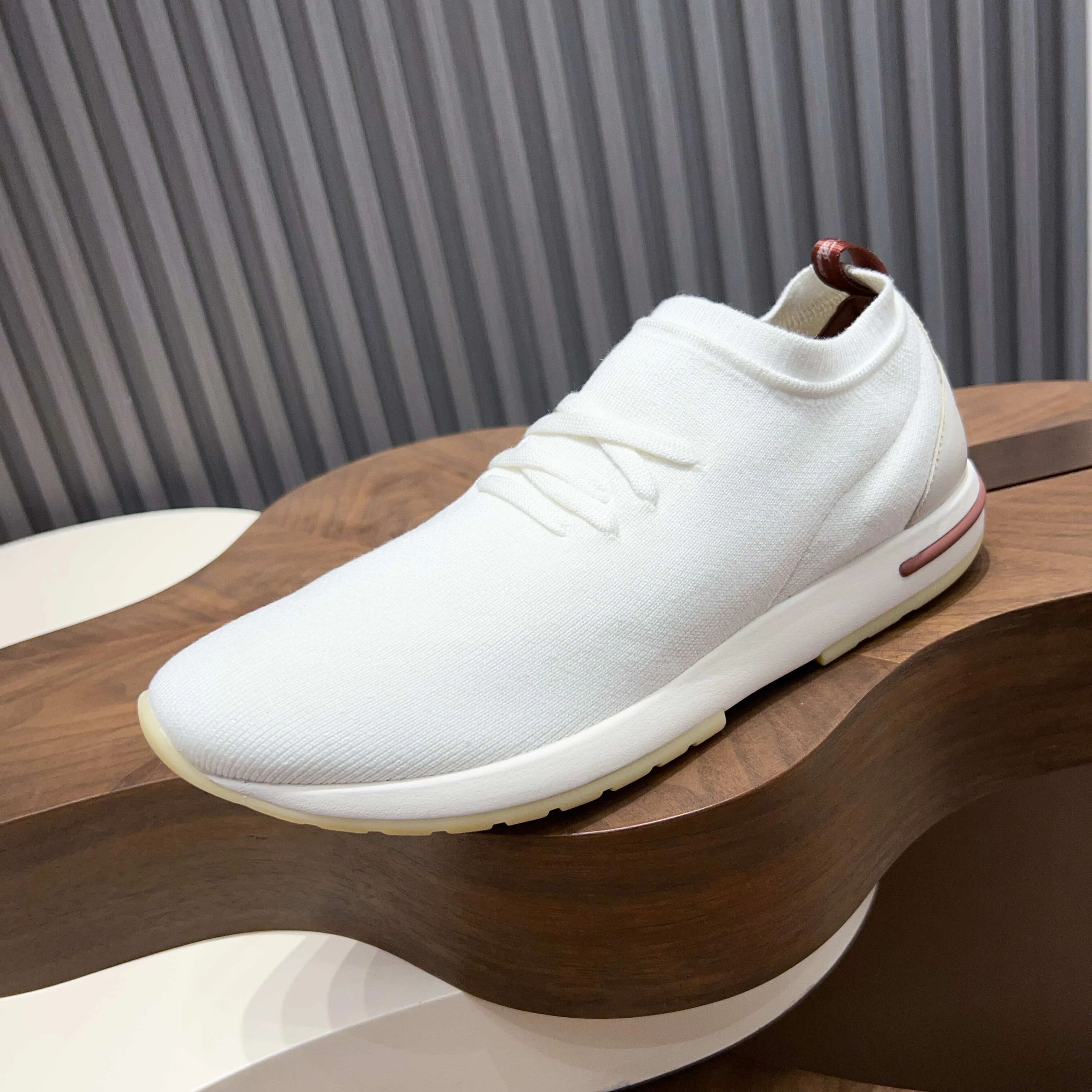 Men's Sneakers LORO PIANA 18250742