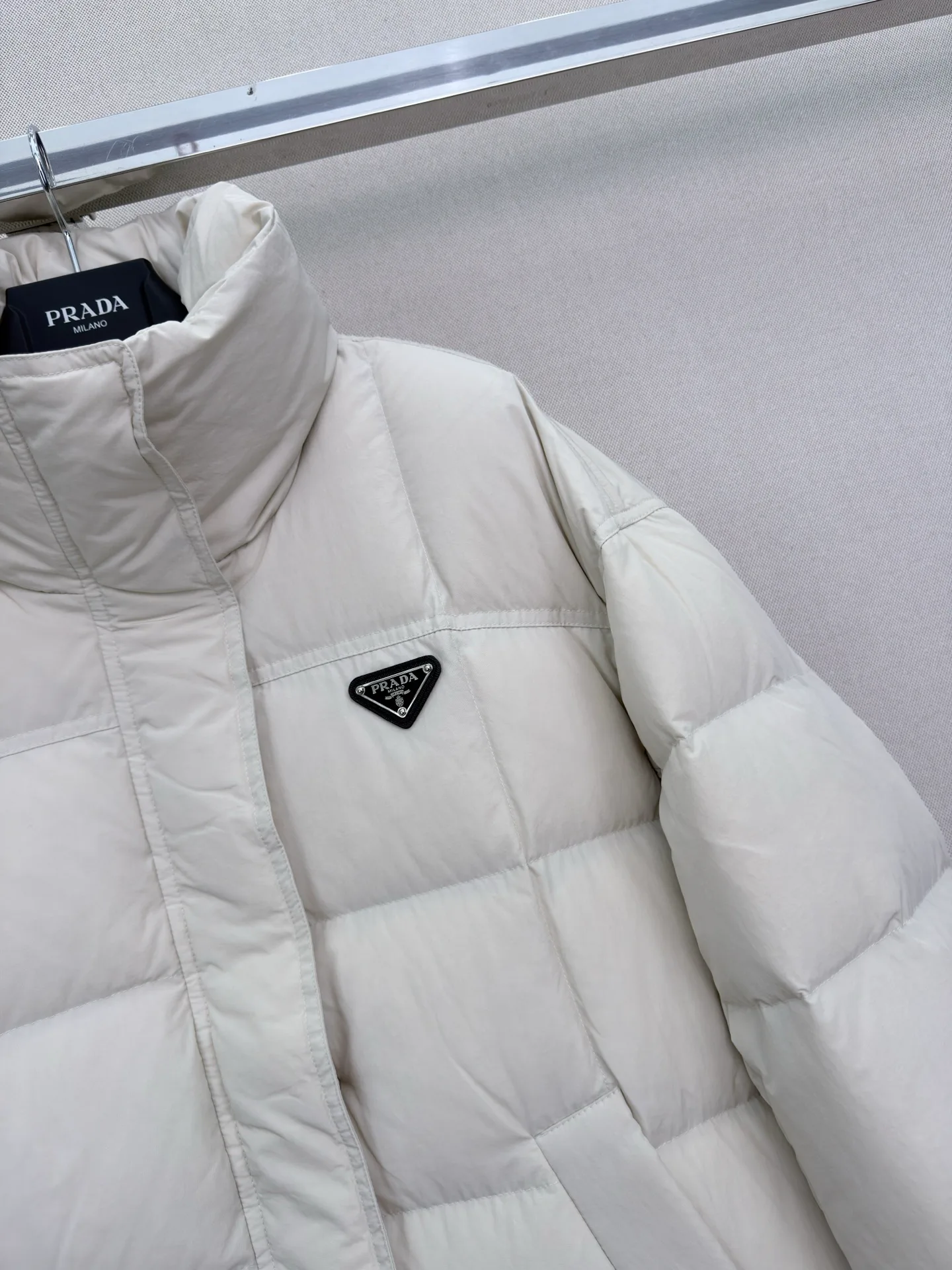 Women's Jackets And Down Jackets PRADA 18402406