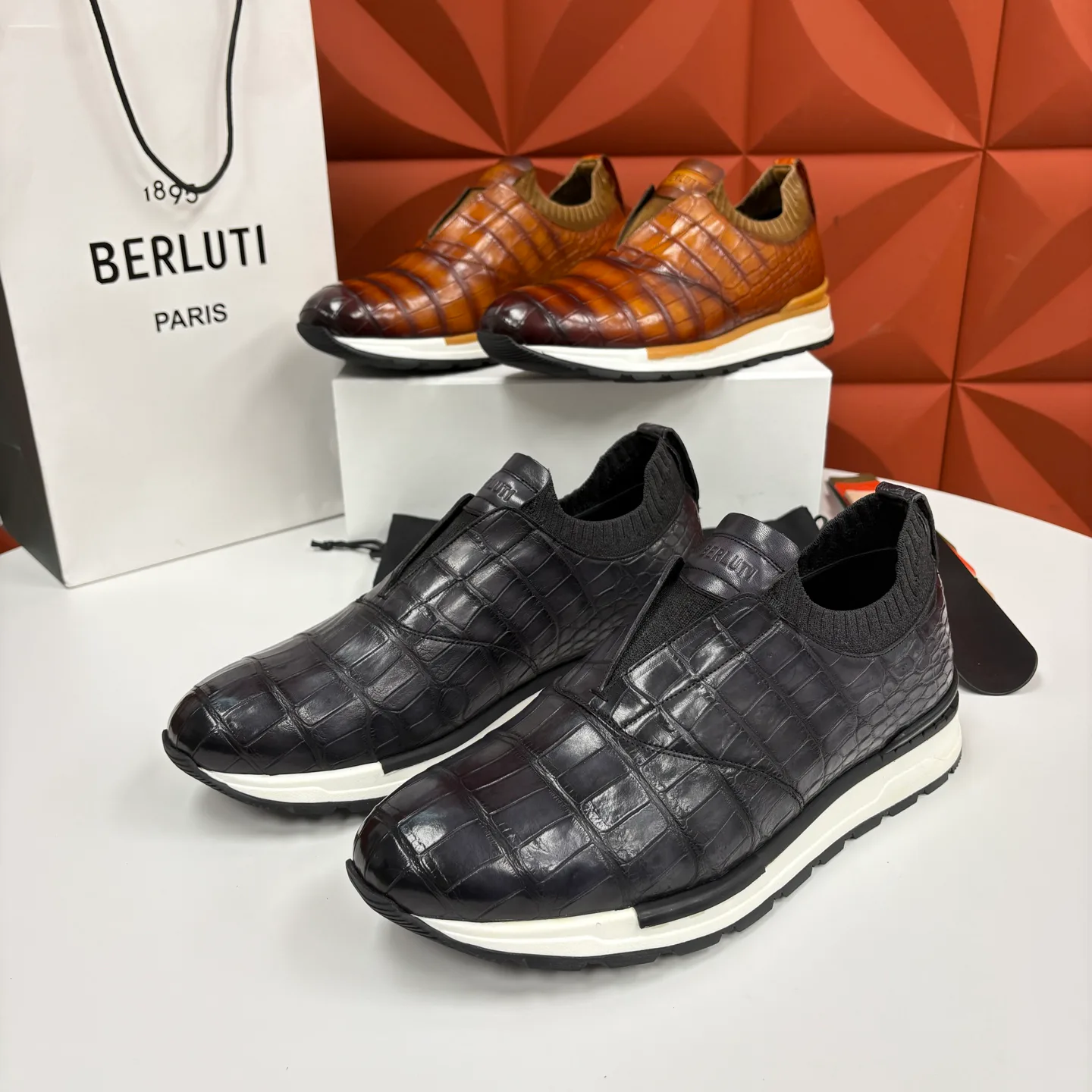 Men's Sneakers BERLUTI 18000793