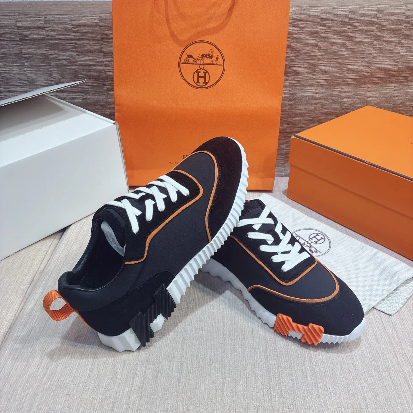 Women's Sneakers HERMES 17977067