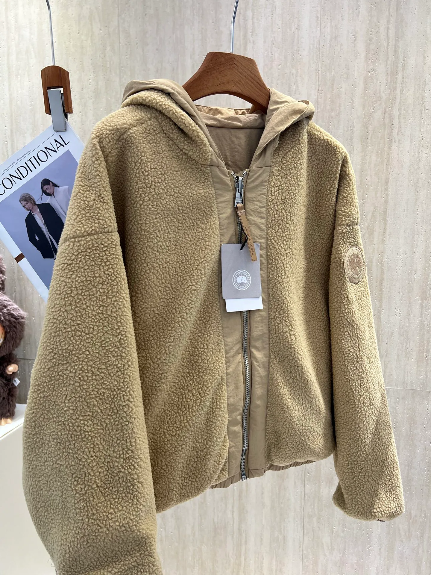 Men's Jackets And Down Jackets CANADA GOOSE 18330520