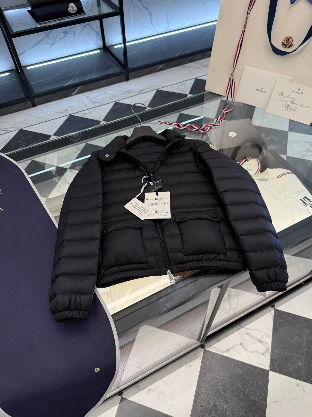 Men's Jackets And Down Jackets MONCLER 18492249
