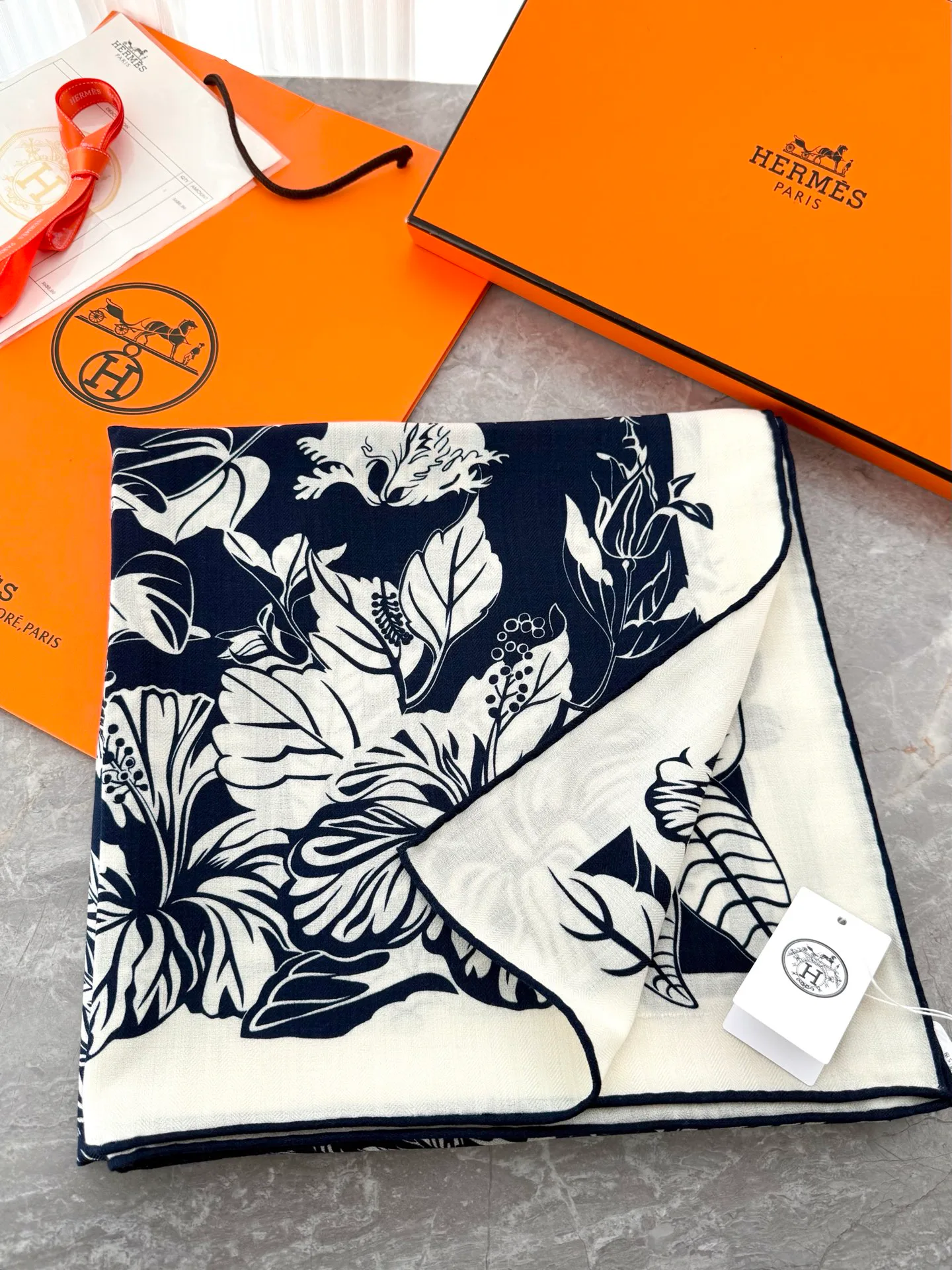 Silk Scarves HERMES 18476570