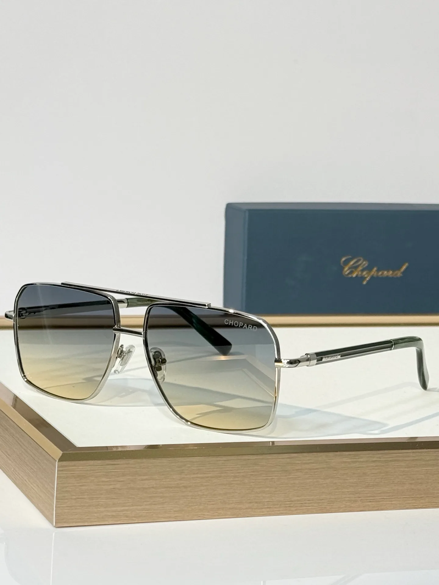 Women's Watches CHOPARD 18453240