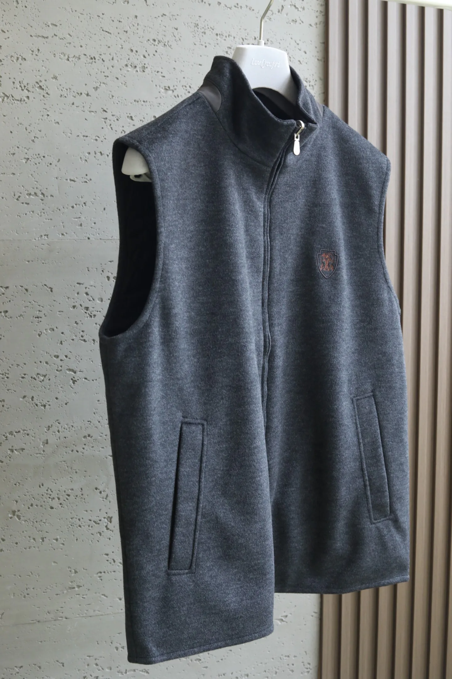 Men's Vests BRUNELLO CUCINELLI 18109504