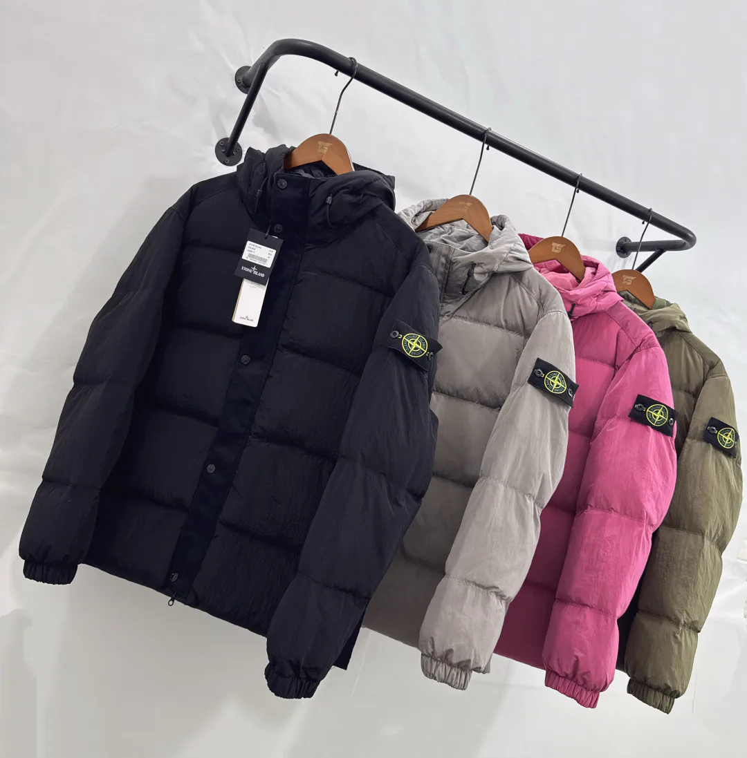 Women's Jackets And Down Jackets STONE ISLAND 18002083
