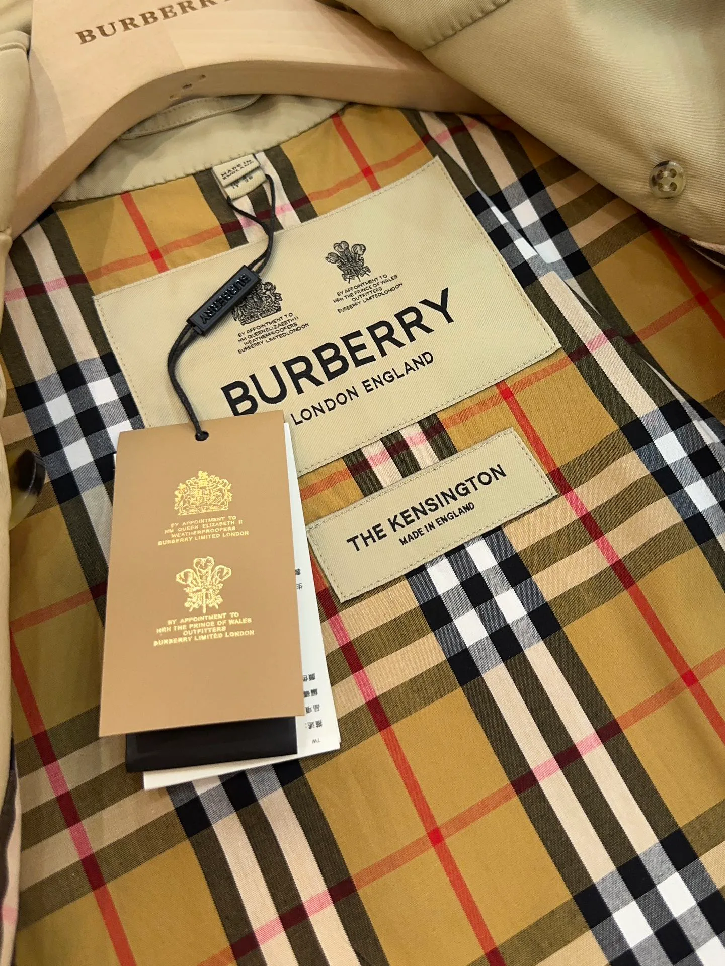 Women's Trench Coats BURBERRY 17835263