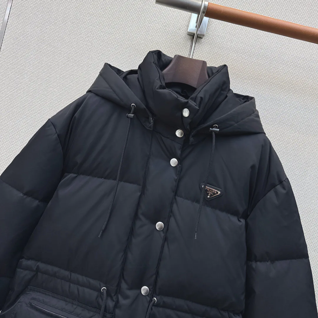 Women's Jackets And Down Jackets PRADA 18093803