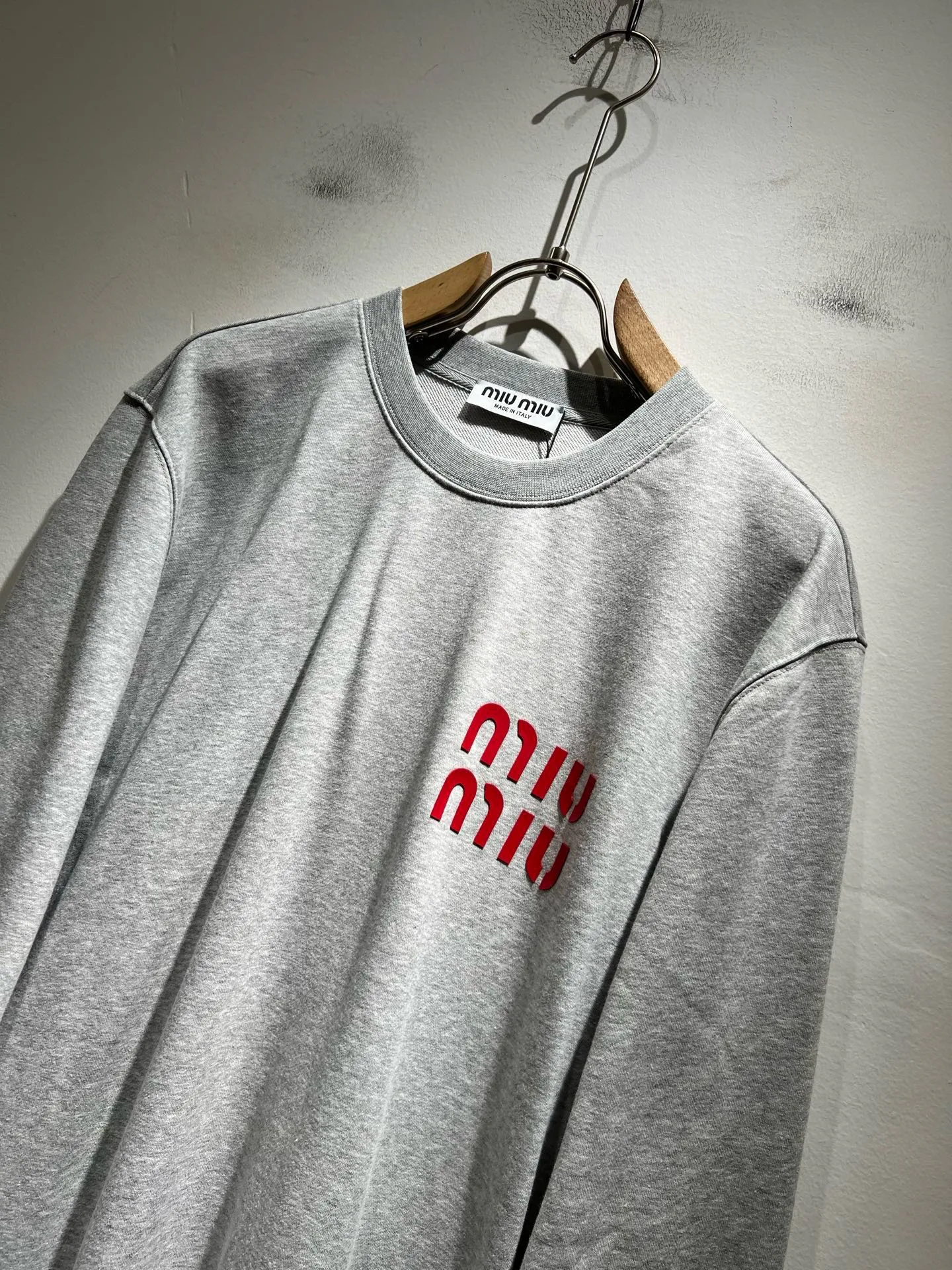 Men's Sweatshirts And Hoodies MIU MIU 18081430