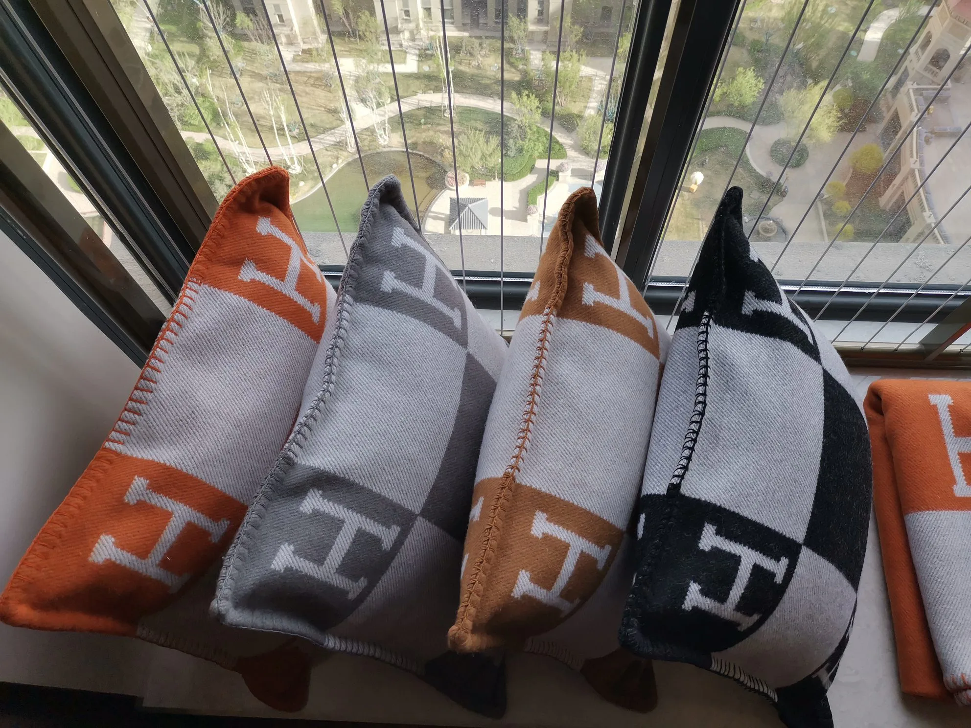 Textiles HERMES 18222642