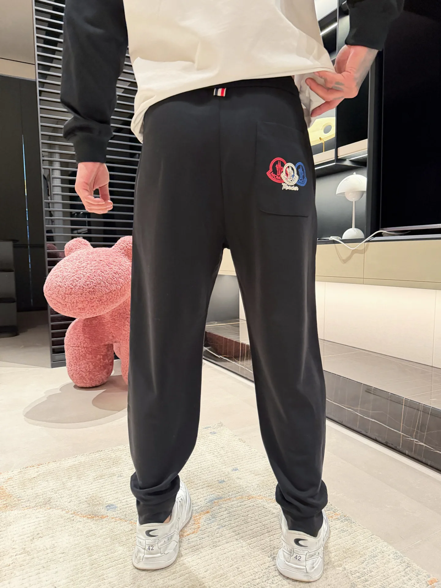 Men's Trousers MONCLER 18499727