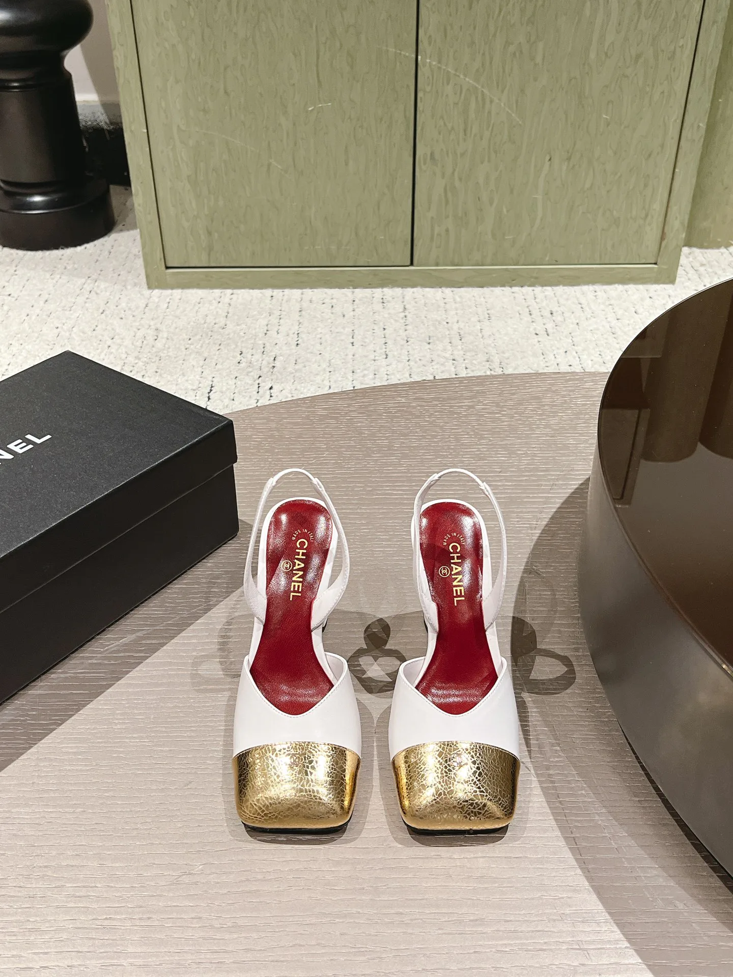 Women's Open-Toe Sandals CHANEL 18508985
