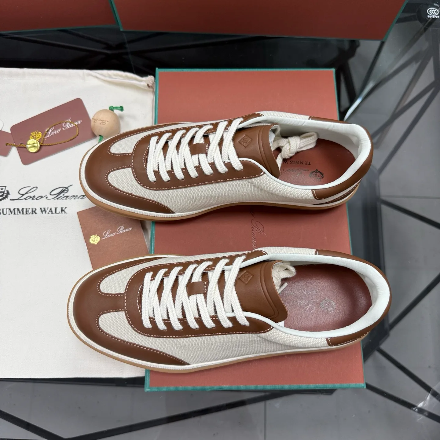 Women's Sneakers LORO PIANA 17955579