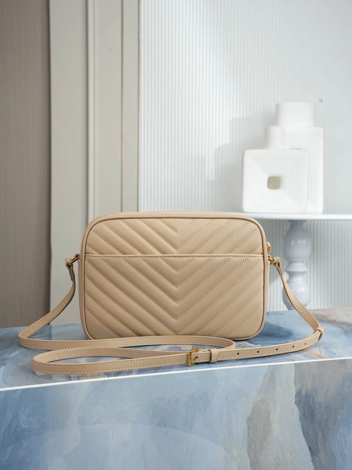 Women's Classic Handbags SAINT LAURENT 17933706
