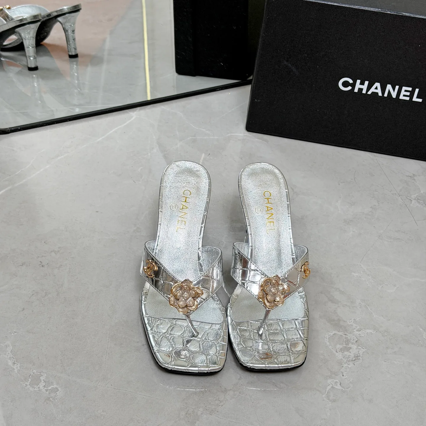 Women's Open-Toe Sandals CHANEL 17335021