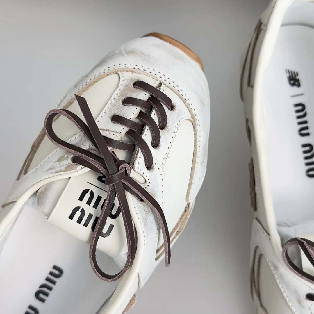 Women's Sneakers MIU MIU 17950437