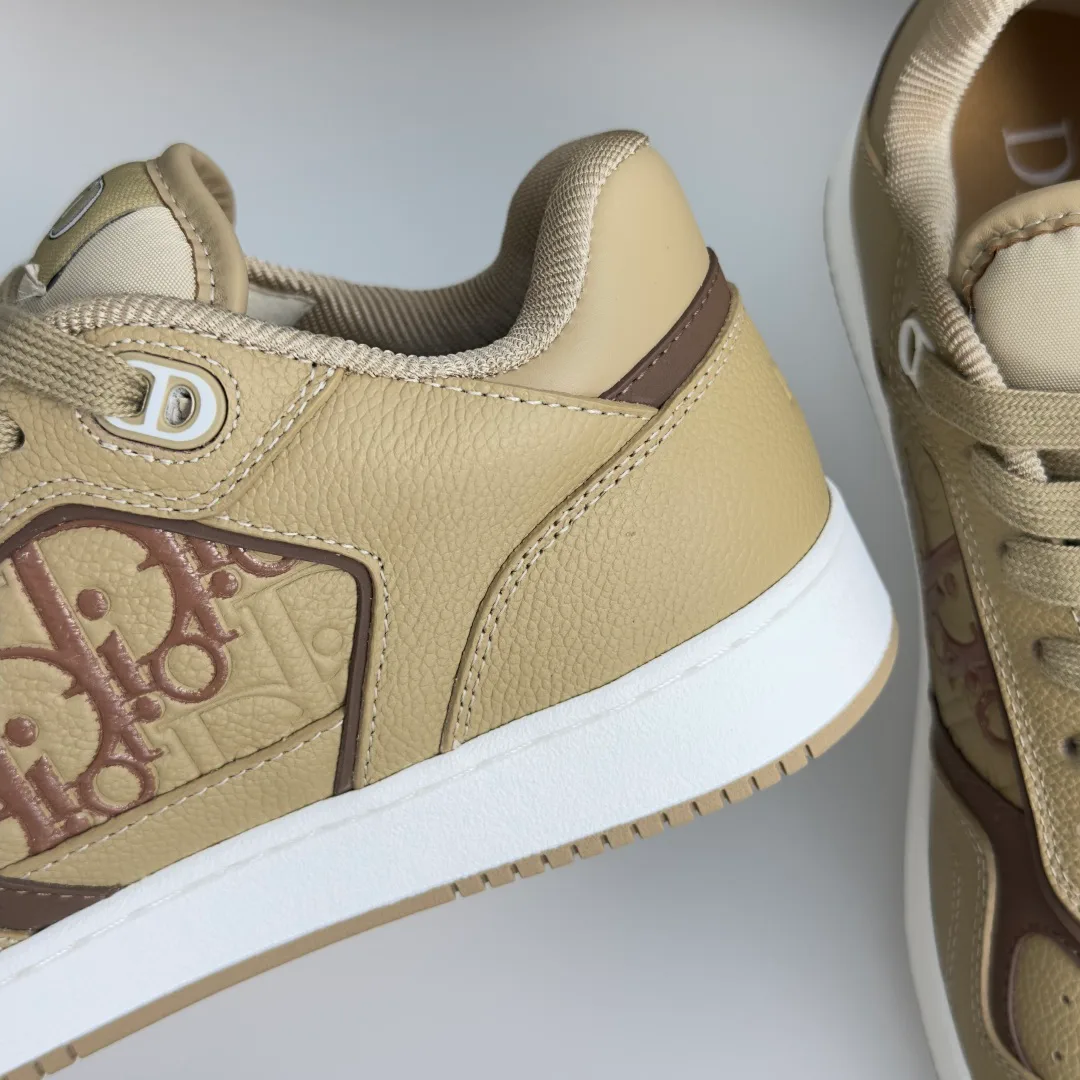 Women's Sneakers CHRISTIAN DIOR 18505167