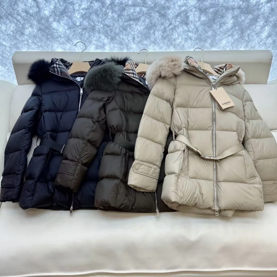 Women's Jackets And Down Jackets BURBERRY 18043118
