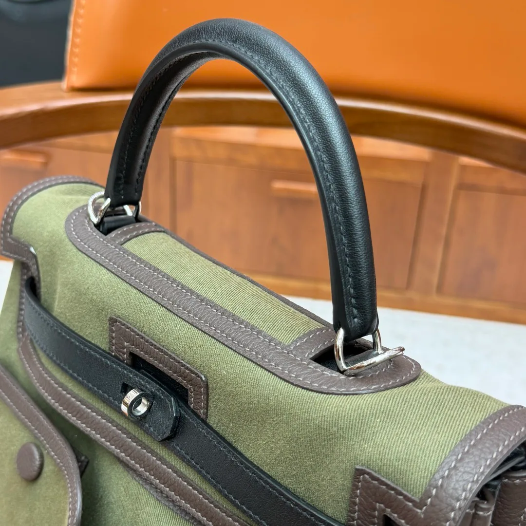 Women's Classic Handbags HERMES 17778476