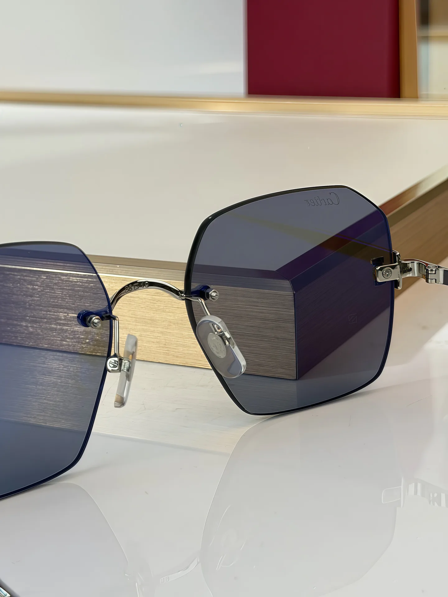 Glasses CARTIER 18060090