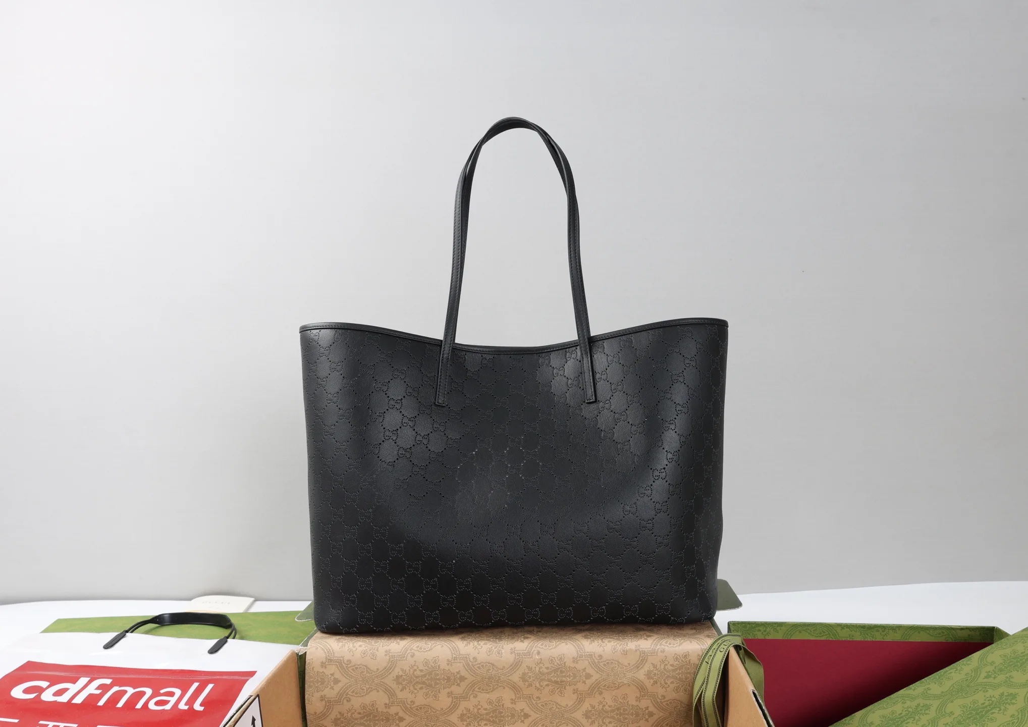 Women's Classic Handbags GUCCI 18065342