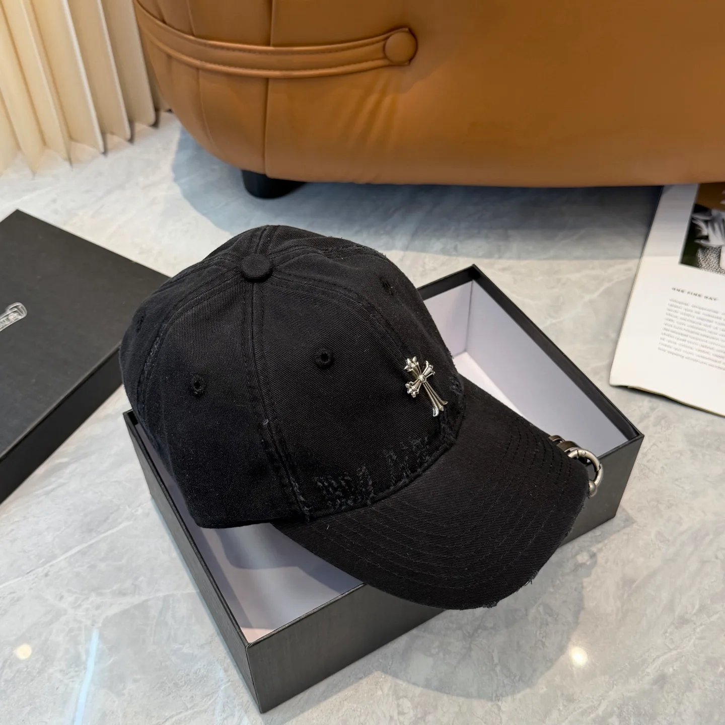 Hats CHROME HEARTS 17906382