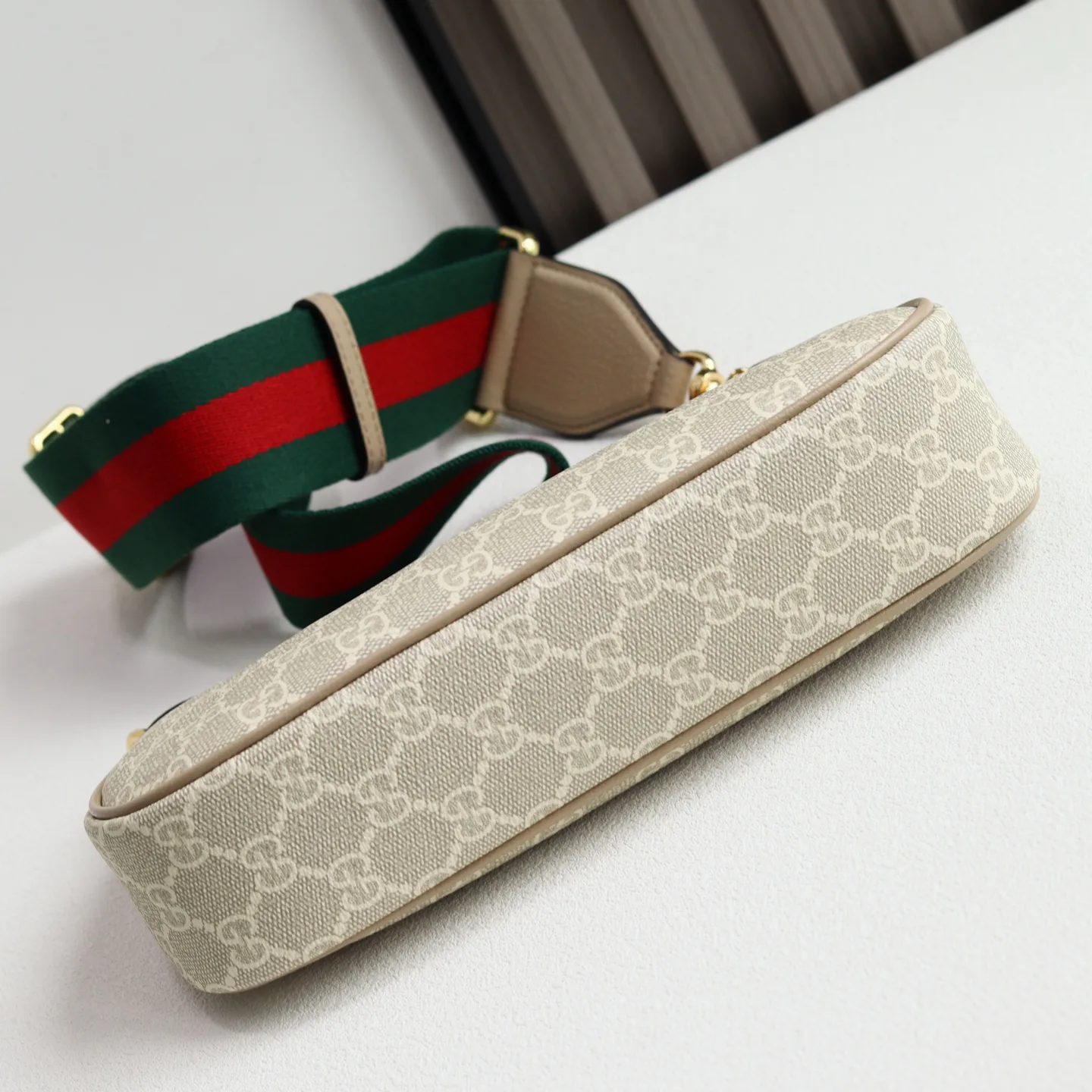 Women's Classic Handbags GUCCI 17947802
