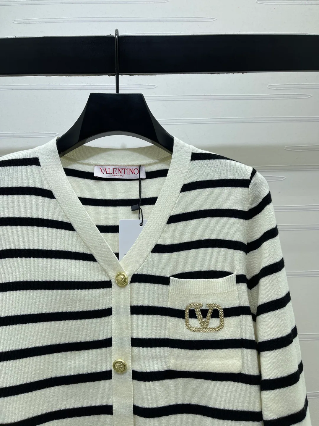 Women's Jumpers And Sweaters VALENTINO 17941116