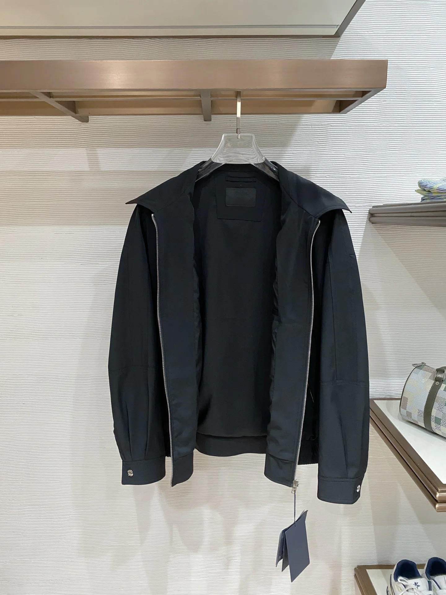 Men's Jackets And Down Jackets PRADA 17993209