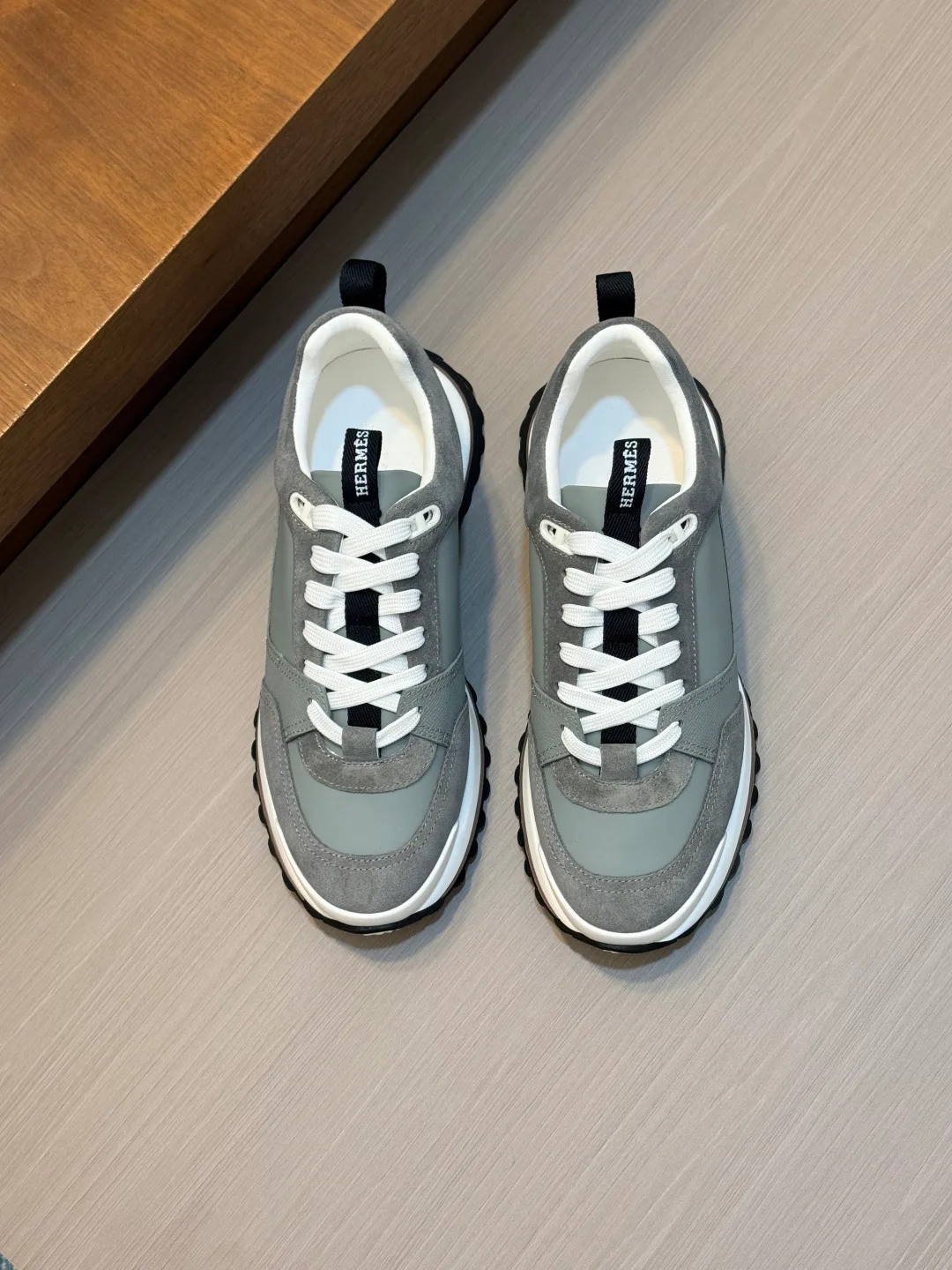 Men's Sneakers HERMES 18055242